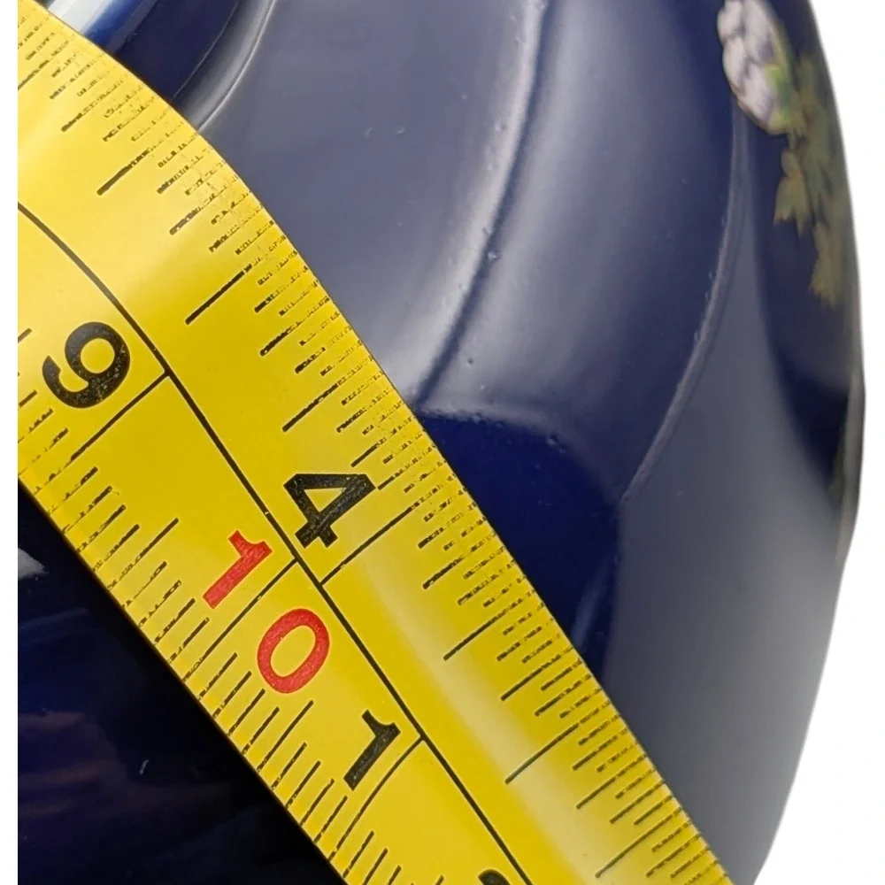 N/A striking cobalt